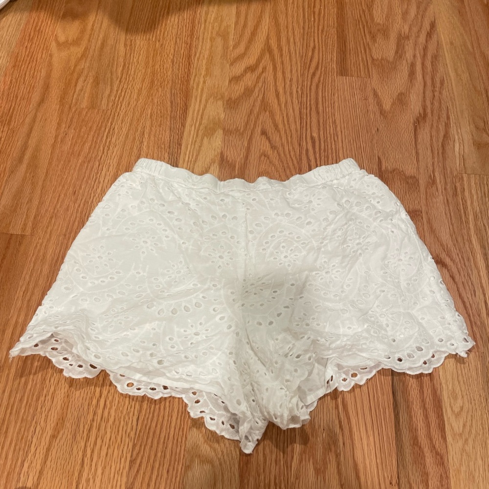 linen shorts